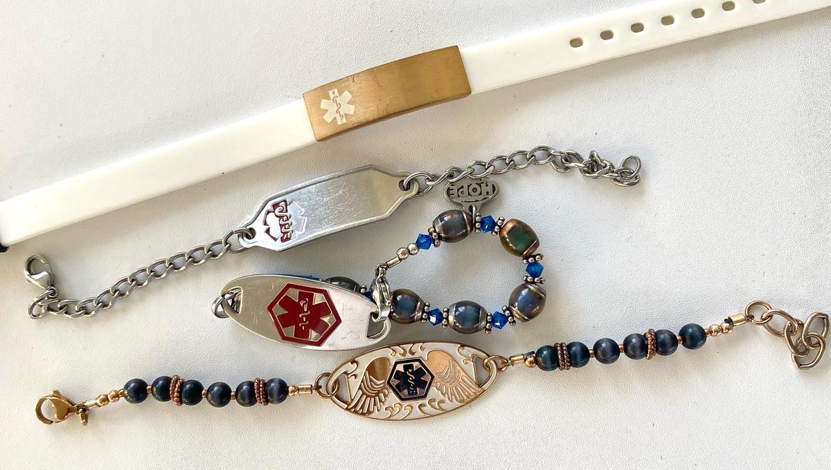 Gold Star of Life Medical Alert Bracelet | Custom Engraved ID – CHARMED Medical  Jewelry