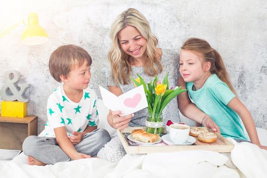 Mothers Day Breakfast in Bed