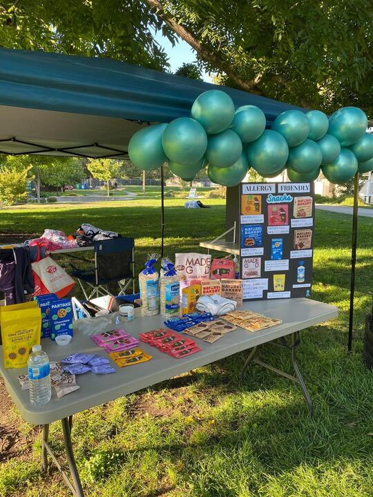 Decorated table at Hometown Heroes Walk