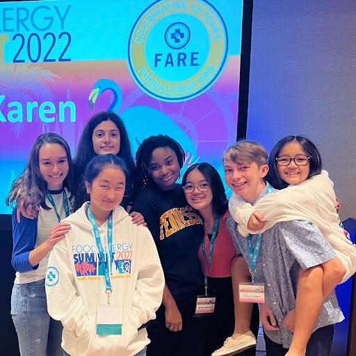 Teens attending FARE Food Allergy Summit 2022