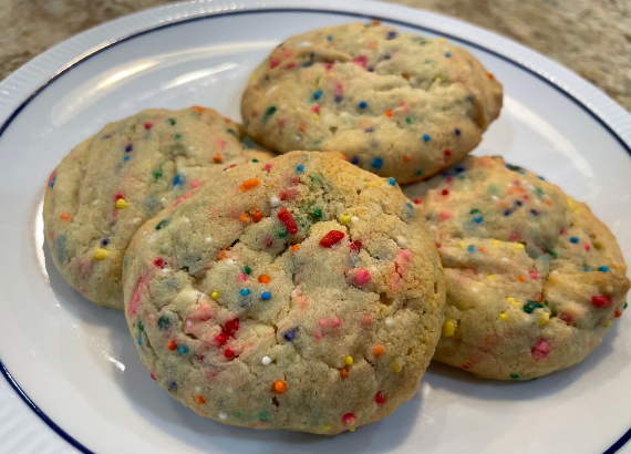 Sprinkle cookies