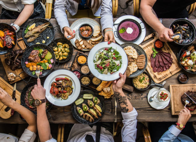 People sharing food